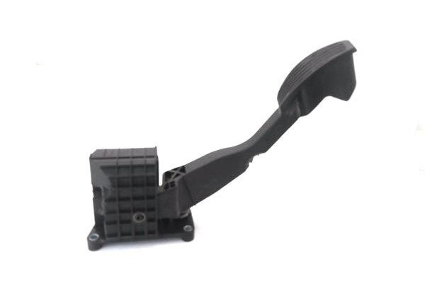 Recambio de potenciometro pedal gas para fiat ii panda (169) 1.2 referencia OEM IAM 13411C  
