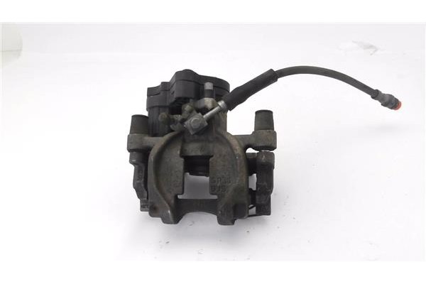 Recambio de pinza freno trasero derecha para seat ateca (khp) 1.5 style referencia OEM IAM 5Q0615406 660CLZ0MFG1MTW 