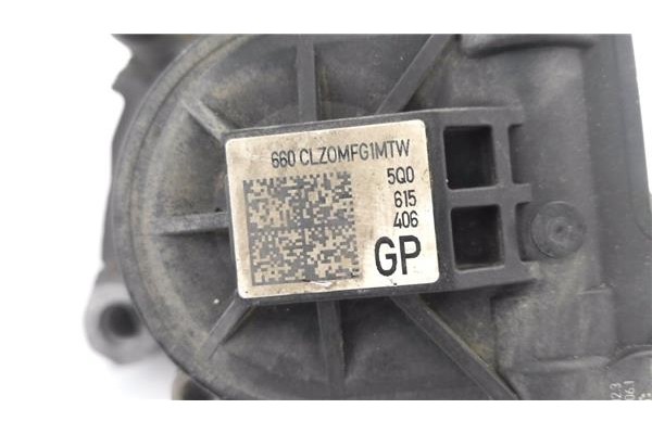 Recambio de pinza freno trasero derecha para seat ateca (khp) 1.5 style referencia OEM IAM 5Q0615406 660CLZ0MFG1MTW 