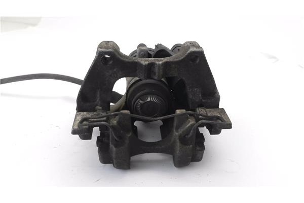 Recambio de pinza freno trasero derecha para seat ateca (khp) 1.5 style referencia OEM IAM 5Q0615406 660CLZ0MFG1MTW 