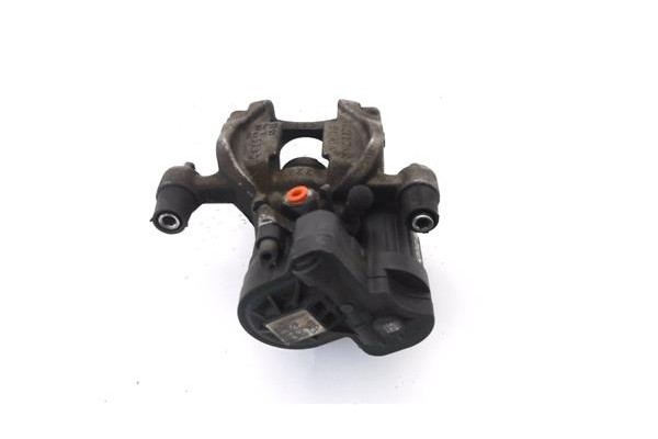 Recambio de pinza freno trasero derecha para seat ateca (khp) 1.5 style referencia OEM IAM 5Q0615406  