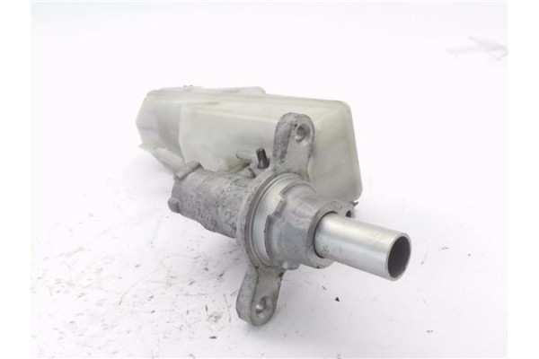 Recambio de bomba freno para toyota avensis cross sport (t27) 2.2 premium referencia OEM IAM 0204255239  