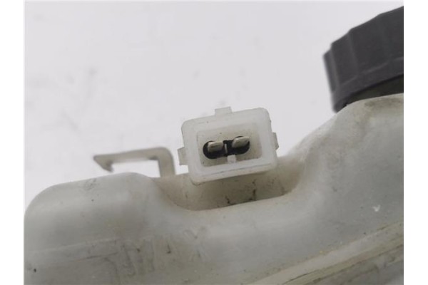 Recambio de bomba freno para toyota avensis cross sport (t27) 2.2 premium referencia OEM IAM 0204255239  