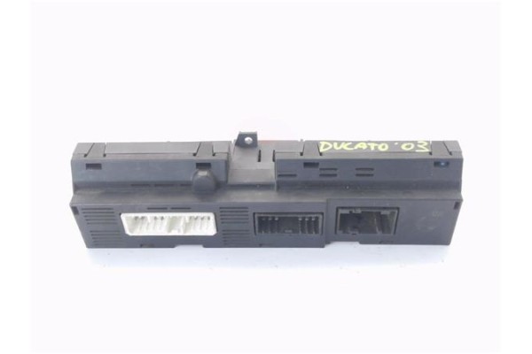 Recambio de interruptor luces emergencia para fiat ducato furgón (244) 2.0 jtd referencia OEM IAM 7353061020  