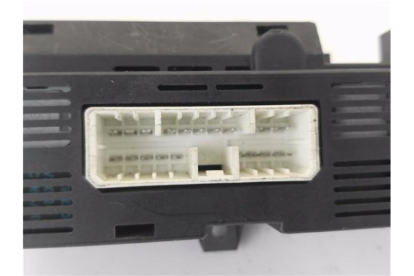 Recambio de interruptor luces emergencia para fiat ducato furgón (244) 2.0 jtd referencia OEM IAM 7353061020  