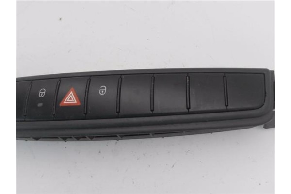 Recambio de mando multifuncion para smart forfour 1.1 básico (55kw) referencia OEM IAM A4548202310  