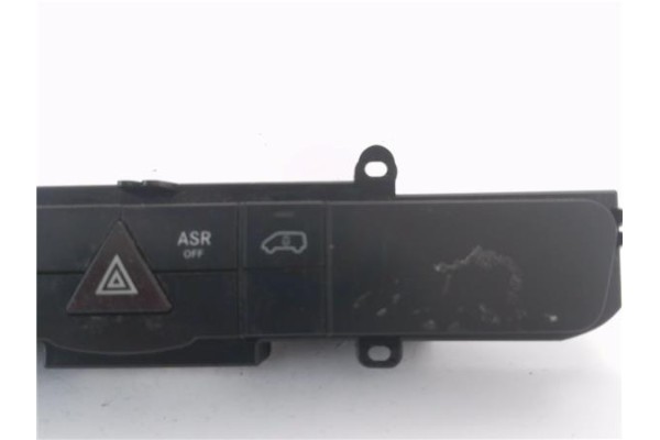 Recambio de interruptor luces emergencia para mercedes-benz sprinter ii camión 1.8 216 (906.113) referencia OEM IAM A9068700910 