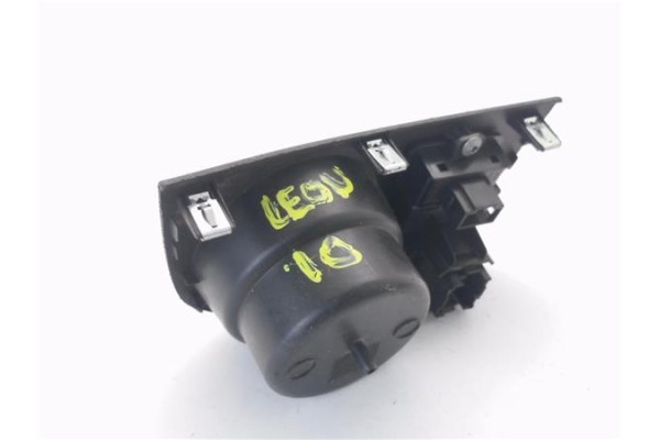 Recambio de interruptor luces emergencia para seat leon (1p1) 1.4 sport referencia OEM IAM 1P1858331  