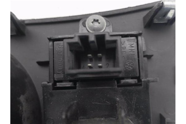 Recambio de interruptor luces emergencia para seat leon (1p1) 1.4 sport referencia OEM IAM 1P1858331  