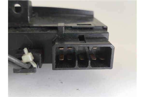 Recambio de mando limpiaparabrisas para opel frontera a 2.0 sport referencia OEM IAM 155217  