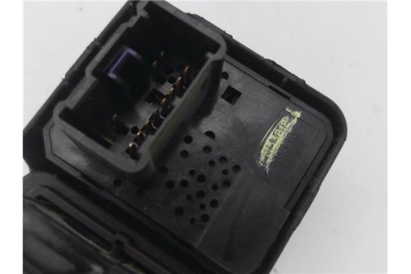 Recambio de interruptor regulacion altura faros para honda cr-v iii 2.0 i referencia OEM IAM M31062 M33212 