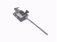 Recambio de motor apertura deposito combustible para renault grand scénic iii (jz0/1_) 1.5 dci referencia OEM IAM 8200312800D  