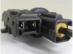 Recambio de motor apertura deposito combustible para renault grand scénic iii (jz0/1_) 1.5 dci referencia OEM IAM 8200312800D  