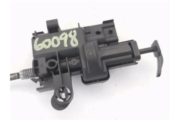 Recambio de motor apertura deposito combustible para renault grand scénic iii (jz0/1_) 1.5 dci referencia OEM IAM 8200312800D  