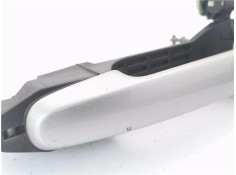 Recambio de maneta exterior delantero izquierda para toyota avensis berlina (t22) 1.6 luna (4-ptas.) referencia OEM IAM 242303  