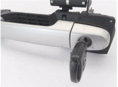 Recambio de maneta exterior delantero izquierda para toyota avensis berlina (t22) 1.6 luna (4-ptas.) referencia OEM IAM 242303  