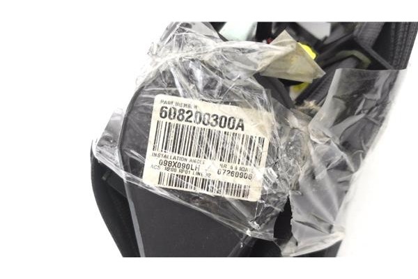 Recambio de cinturon seguridad delantero izquierdo para honda cr-v iii 2.0 i referencia OEM IAM 608200300A 098X090LH 