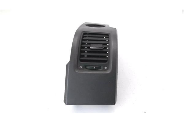 Recambio de rejilla entrada de aire para honda cr-v iii 2.0 i referencia OEM IAM 77630SWA  