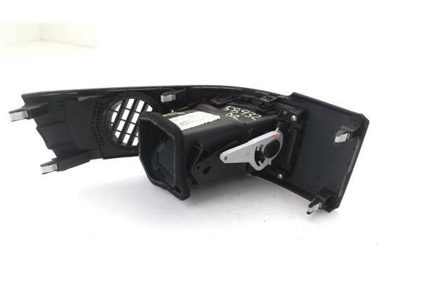 Recambio de rejilla entrada de aire para honda cr-v iii 2.0 i referencia OEM IAM 77630SWA  