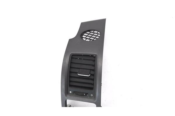Recambio de rejilla entrada de aire para honda cr-v iii 2.0 i referencia OEM IAM 77620SWA  
