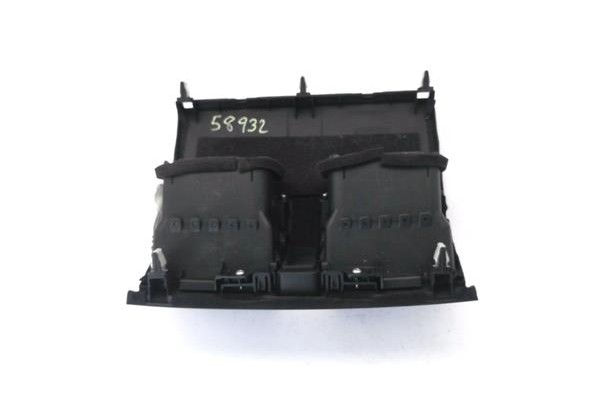 Recambio de rejilla entrada de aire para honda cr-v iii 2.0 i referencia OEM IAM 77610SWAAO  