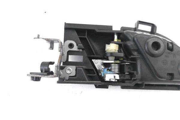 Recambio de manilla int. puerta delantero derecha para honda cr-v iii 2.0 i referencia OEM IAM 43712XXX  
