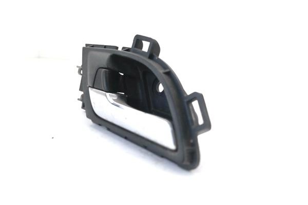 Recambio de manilla int. puerta delantero izquierda para honda cr-v iii 2.0 i referencia OEM IAM 43711XXX  