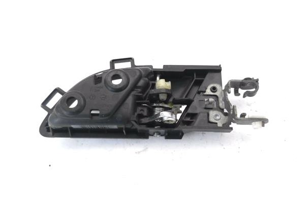 Recambio de manilla int. puerta delantero izquierda para honda cr-v iii 2.0 i referencia OEM IAM 43711XXX  