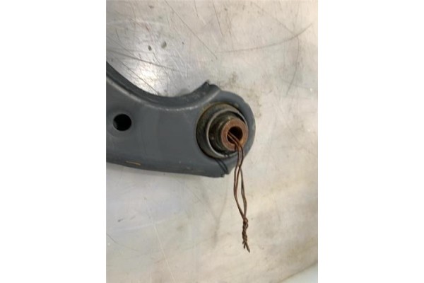 Recambio de brazo superior trasero izquierdo para toyota c-hr (x10) 2.0 hibrido referencia OEM IAM 48790F4010 ADBP860166 48770F4