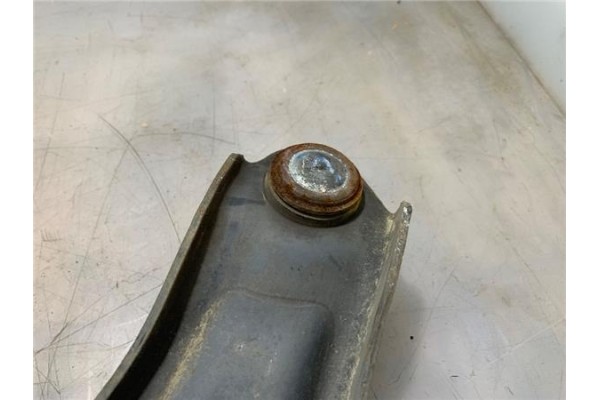 Recambio de brazo inferior delantero derecho para nissan micra iv (k13k/kk) 1.2 referencia OEM IAM 545001HA6A 7201154R 545011HA6