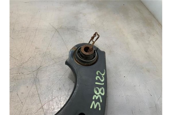 Recambio de brazo superior trasero derecho para toyota c-hr (x10) 2.0 hibrido referencia OEM IAM 48770F4010 ADBP860165 48790F401