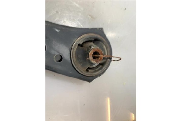 Recambio de brazo inferior delantero derecho para toyota c-hr (x10) 2.0 hibrido referencia OEM IAM 4806810130 BCA7785 4333009631