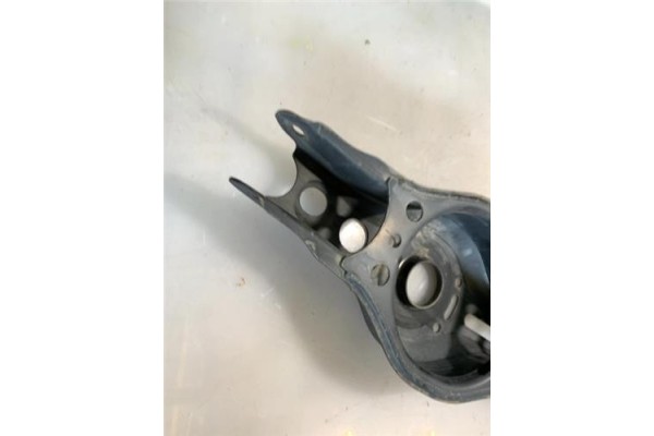 Recambio de brazo inferior trasero izquierdo para toyota c-hr (x10) 2.0 hibrido referencia OEM IAM 48730F4010  