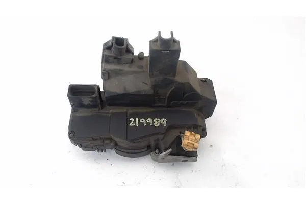 Recambio de cierre electromagnetico trasero derecho para saab 9-3 familiar 1.9 tid referencia OEM IAM 12803479  