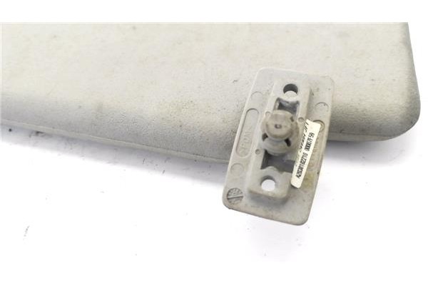 Recambio de parasol derecho para mercedes-benz clase c (bm 203) berlina 1.8 200 compressor (203.042) referencia OEM IAM A2038102