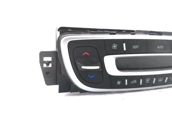 Recambio de mandos climatizador para renault grand scénic iii (jz0/1_) 1.5 dci referencia OEM IAM 275100026R E1059017 