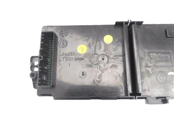 Recambio de mandos climatizador para renault grand scénic iii (jz0/1_) 1.5 dci referencia OEM IAM 275100026R E1059017 