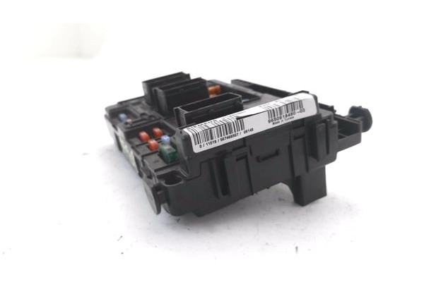 Recambio de caja fusibles/rele para citroen xsara picasso 1.6 hdi referencia OEM IAM 965061848000 U118470003 