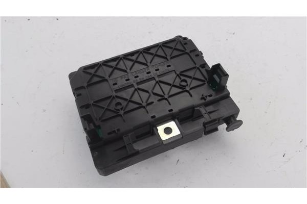 Recambio de caja fusibles/rele para citroen xsara picasso 1.6 hdi referencia OEM IAM 965061848000 U118470003 