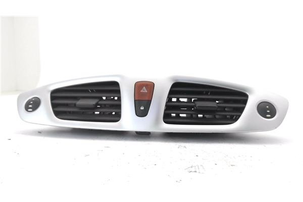 Recambio de rejilla entrada de aire para renault grand scénic iii (jz0/1_) 1.5 dci referencia OEM IAM 682600036R 682605284R 