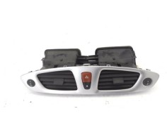 Recambio de rejilla entrada de aire para renault grand scénic iii (jz0/1_) 1.5 dci referencia OEM IAM 682600036R 682605284R 