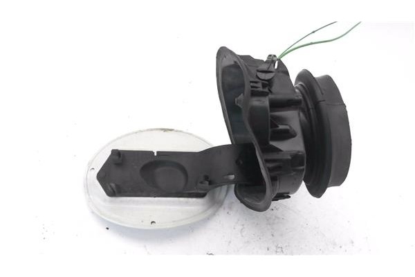 Recambio de tapa exterior combustible para bmw serie 1 berlina 5p (f20) 2.0 116d referencia OEM IAM 7238095  