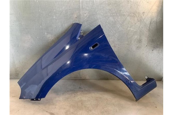 Recambio de aleta delantero izquierda para fiat punto / grande punto (199) 1.3 d multijet referencia OEM IAM 51901101  