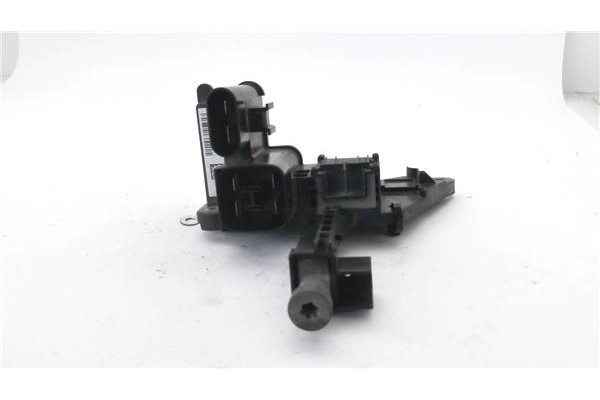 Recambio de centralita encendido para bmw serie 1 berlina 5p (f20) 2.0 116d referencia OEM IAM V5929615001  