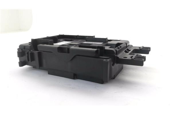 Recambio de caja fusibles/rele para bmw serie 1 berlina 5p (f20) 2.0 116d referencia OEM IAM 933788001 25062014 
