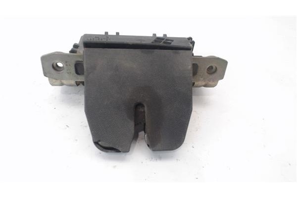 Recambio de cierre electromagnetico porton para saab 9-3 familiar 1.9 tid referencia OEM IAM 13188852  