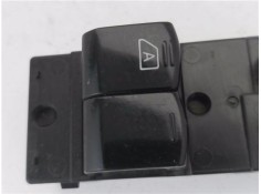 Recambio de mando elevalunas delantero izquierdo para nissan nv200 furgón 1.5 dci referencia OEM IAM   
