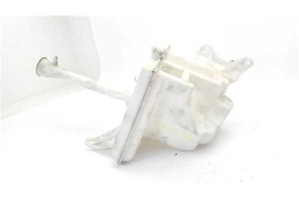 Recambio de deposito limpiaparabrisas para toyota verso (aur2/zgr2) 2.0 d-4d referencia OEM IAM E9011010 E9001017 
