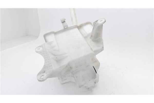 Recambio de deposito limpiaparabrisas para toyota verso (aur2/zgr2) 2.0 d-4d referencia OEM IAM E9011010 E9001017 
