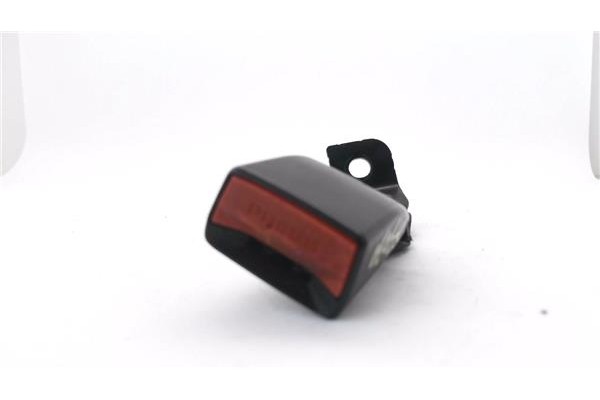 Recambio de anclaje cinturon trasero izquierdo para bmw serie 1 berlina 5p (f20) 2.0 116d referencia OEM IAM 7266352 619636700D 